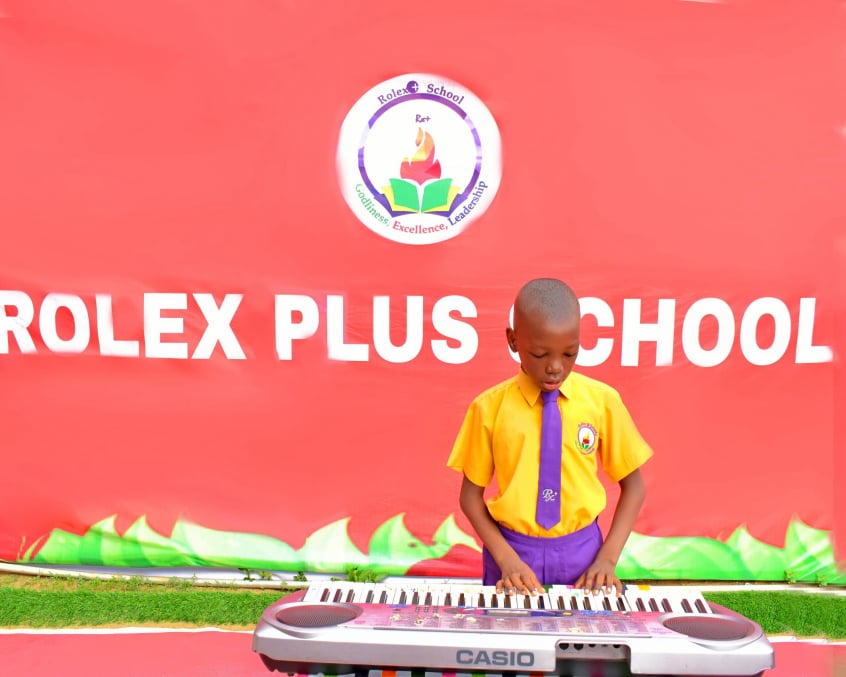 Rolex Plus School